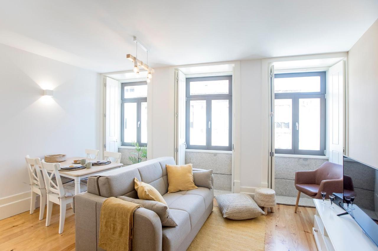 ポルトCosy Flat Near Douroアパートメント エクステリア 写真